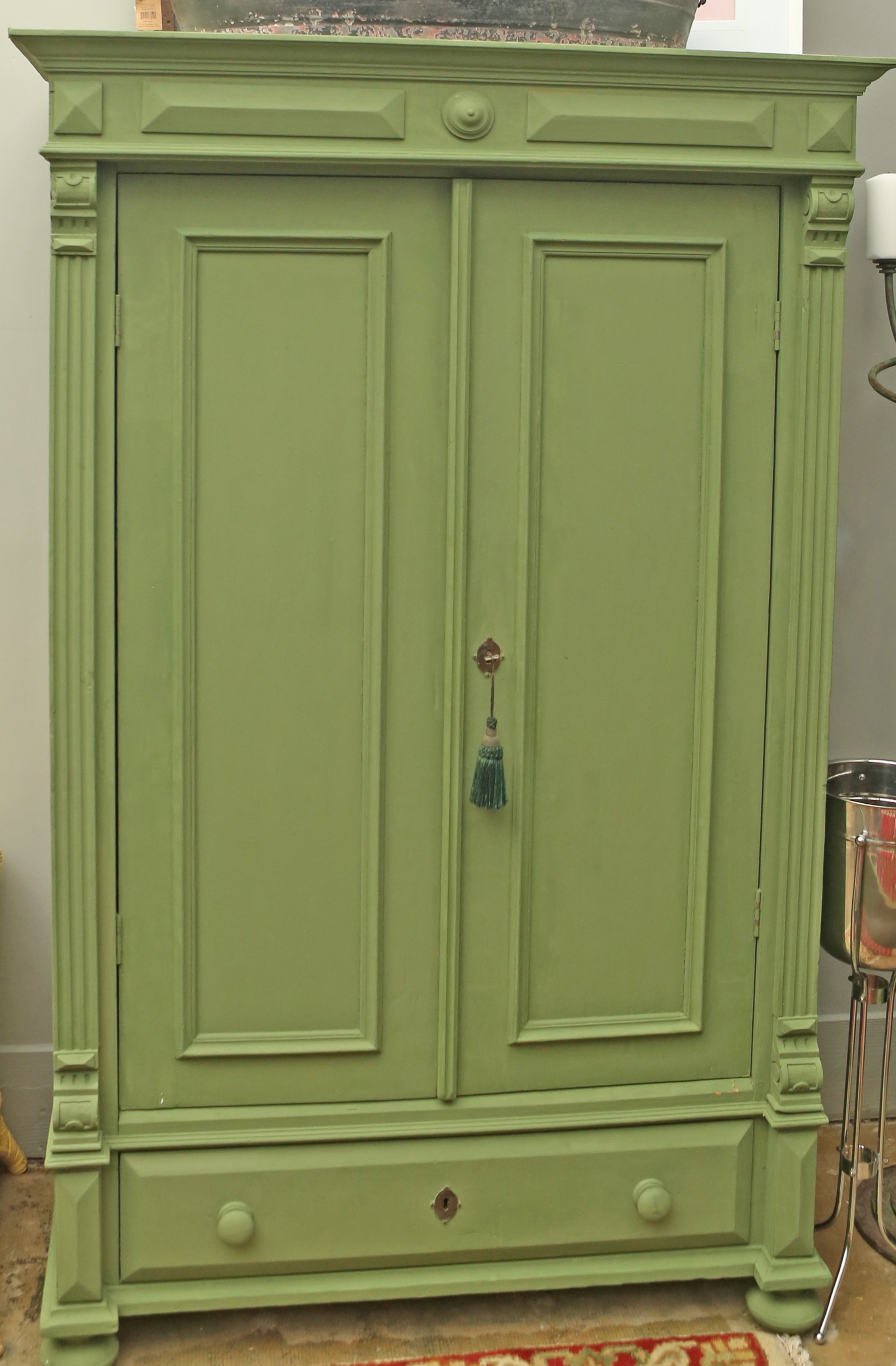 Armoire